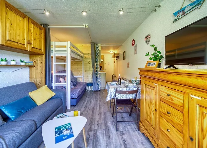 Soyouz Vanguard-97 By Interhome * Le Corbier